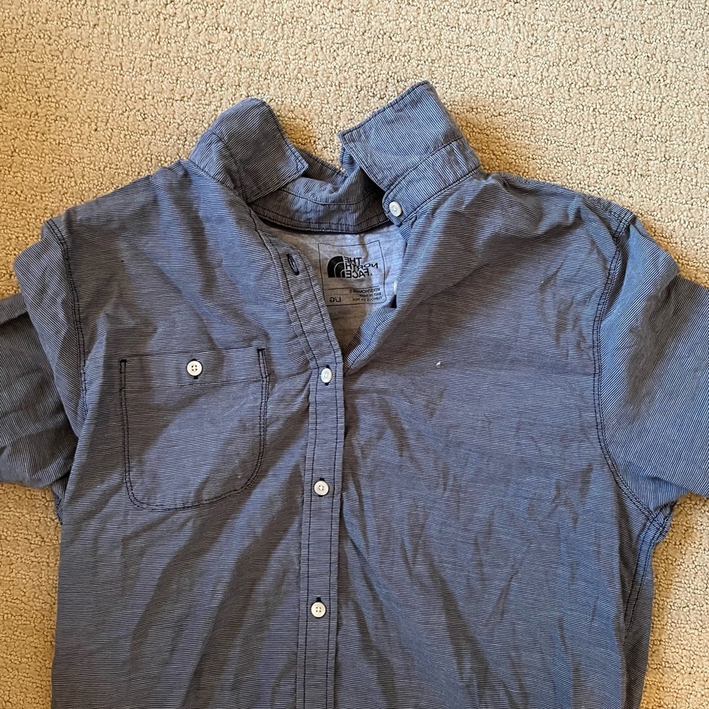 The North Face Button Down L